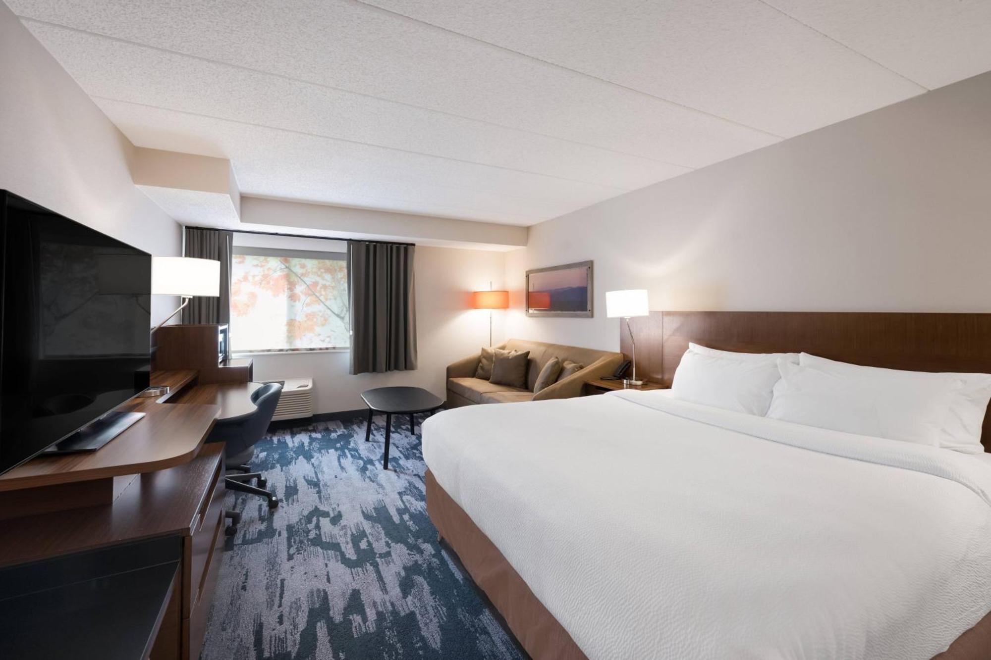 Fairfield Inn By Marriott Amesbury Exteriör bild