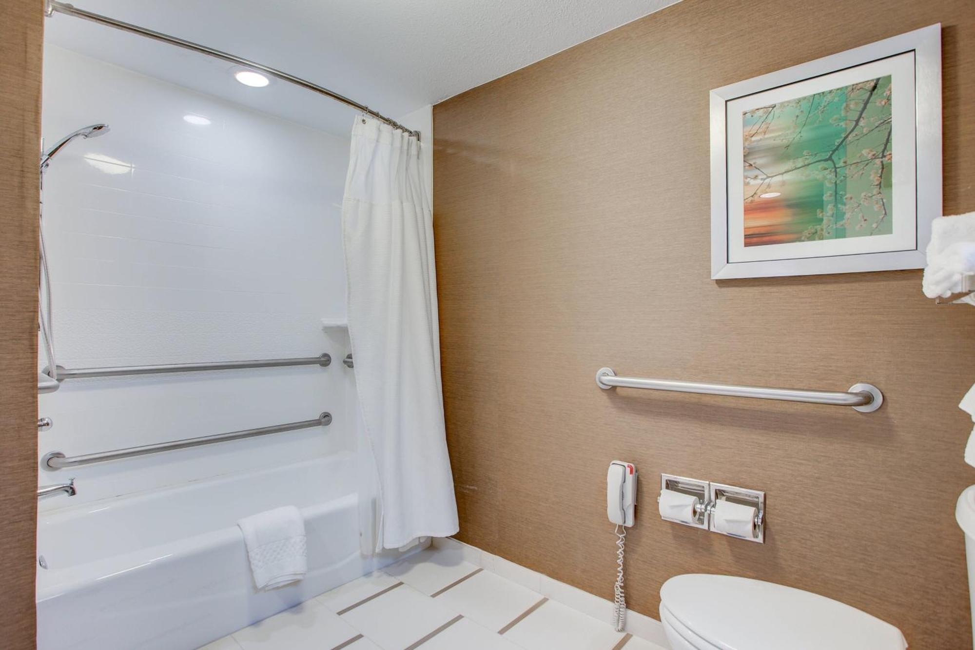 Fairfield Inn By Marriott Amesbury Exteriör bild