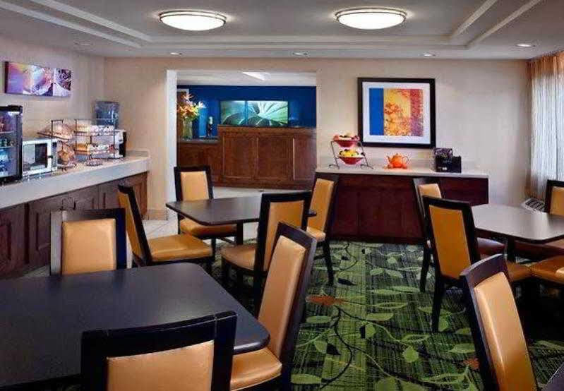 Fairfield Inn By Marriott Amesbury Exteriör bild